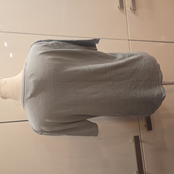 VTG 00% Silk Short Sleeve Crewneck Blue Gray Sweater Womens Size Medium - Picture 4 of 5